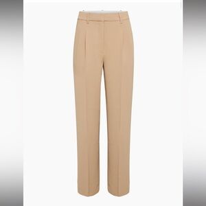 NWOT Aritzia Wilfred Effortless Pant Short - Crepe